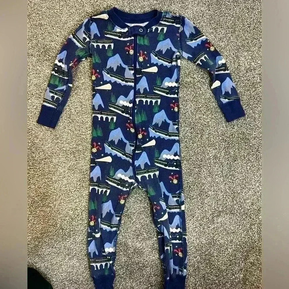Hanna Andersson Other - HANNA ANDERSSON POLAR EXPRESS 3T PJS